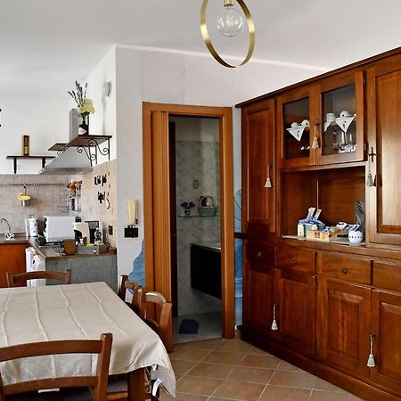Апартаменты Casa Rina Вентимилья Экстерьер фото